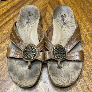 Cabelas Sandhills collection sandals